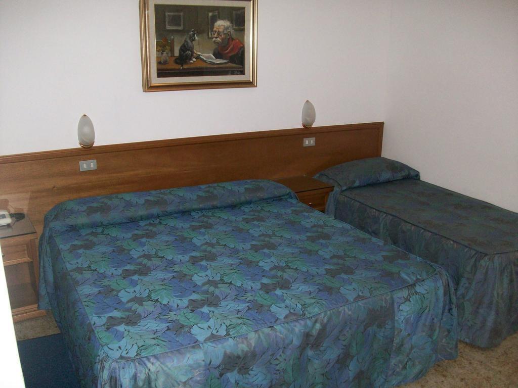 Hotel Santorotto Di Fabio Terrosi Sinalunga Kamer foto