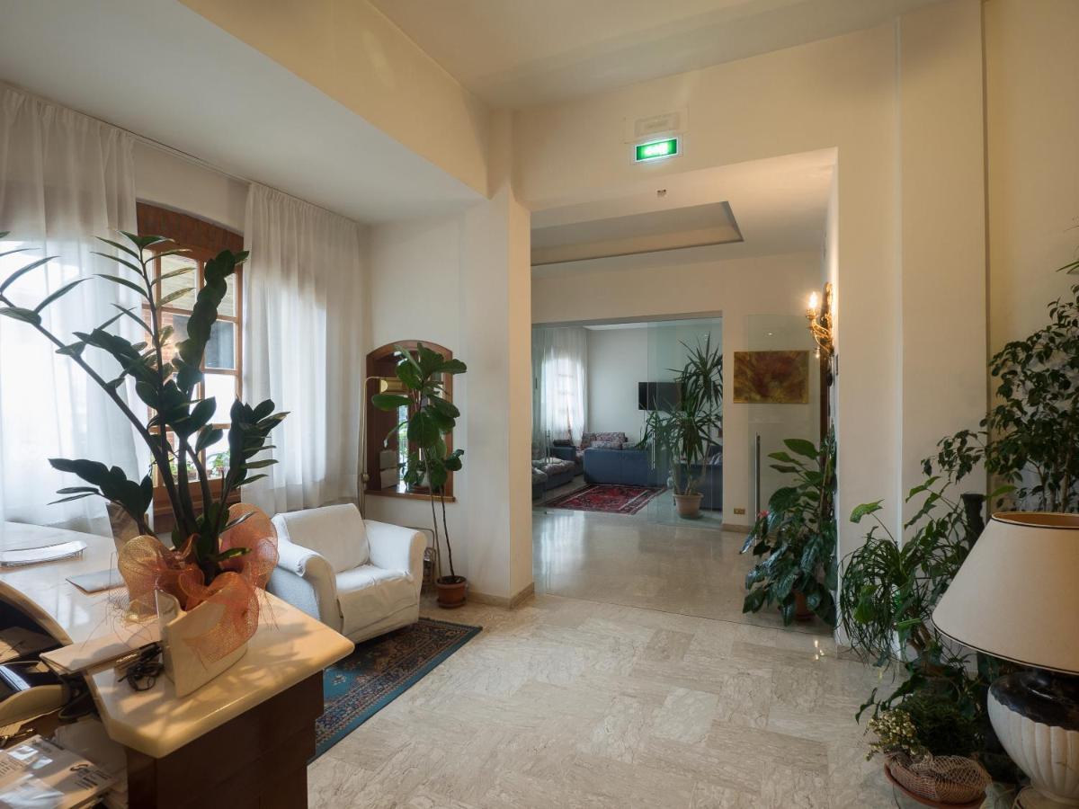 Hotel Santorotto Di Fabio Terrosi Sinalunga Buitenkant foto